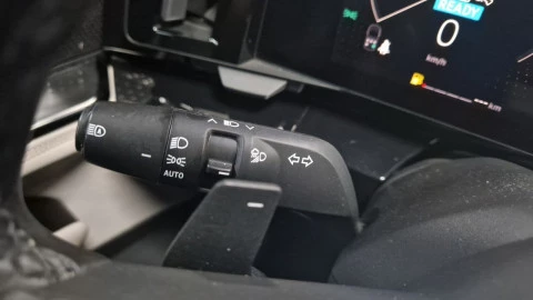 Renault Espace Iconic E-Tech full hybrid 146kW