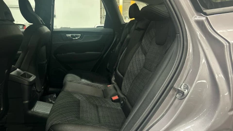 Volvo XC60 T6 PHEV Core eAWD Auto 257 kW (350 CV)