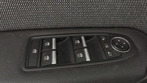 Renault Captur Gasolina/gas TCe Techno 74kW GLP Renault Captur Gasolina/gas TCe Techno 74kW GLP