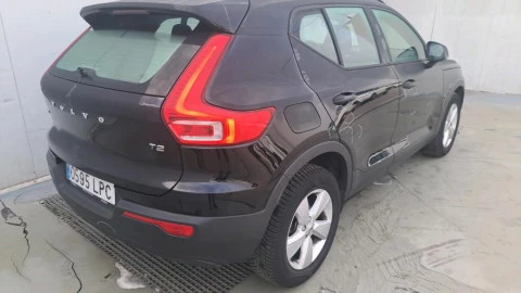 Volvo XC40 1.5 T2 Momentum Core