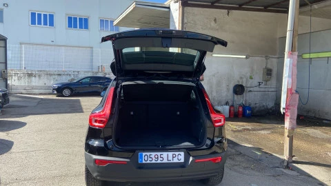 Volvo XC40 1.5 T2 Momentum Core