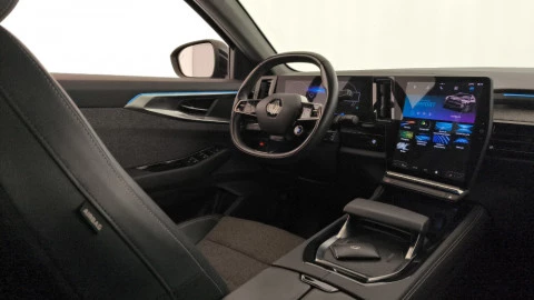 Renault Espace Techno E-Tech Hybrid
