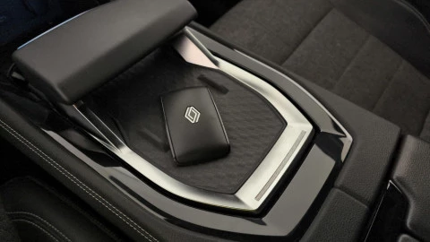Renault Espace Techno E-Tech Hybrid