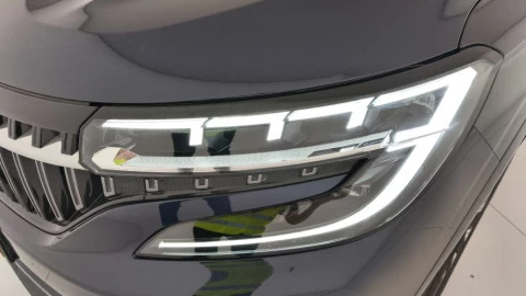 Renault Espace Techno E-Tech Hybrid