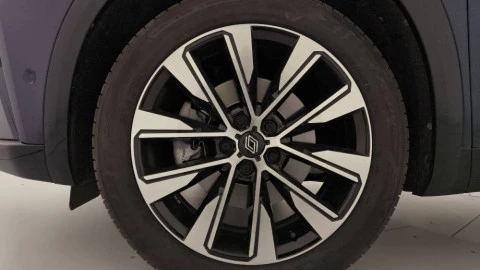 Renault Espace Techno E-Tech Hybrid