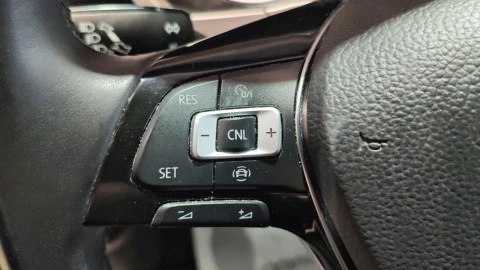 Volkswagen Touran Business 2.0 TDI 90kW (122CV)