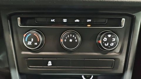 Volkswagen Touran Business 2.0 TDI 90kW (122CV)