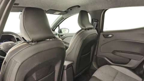 Renault Clio Techno TCe 90 (67kw)