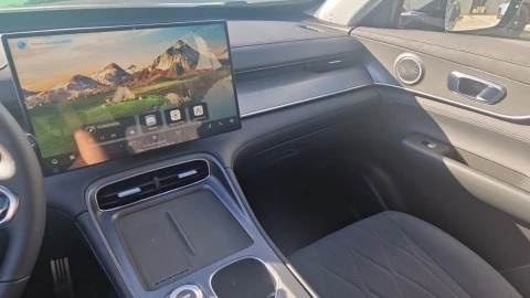 EBRO S800 1.6 TGDI Luxury 7 DCT