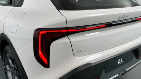 Kia K4 1.0 T-GDi MHEV Drive 85kW (115CV)