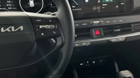 Kia K4 1.0 T-GDi MHEV Drive 85kW (115CV)