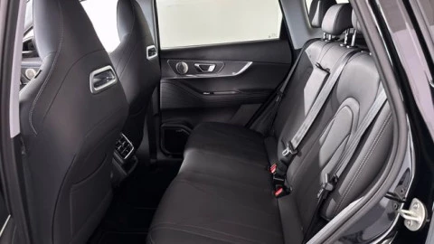 EBRO S700 1.5 TGDI PHEV Luxury E-CVT