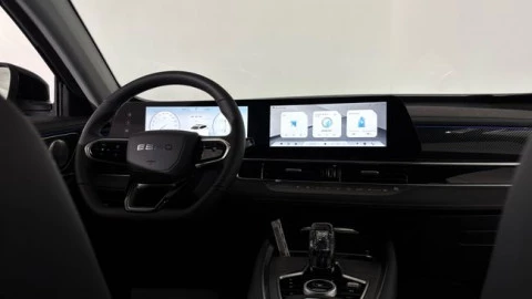 EBRO S700 1.5 TGDI PHEV Luxury E-CVT