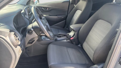 Hyundai Kona Essence 2WD