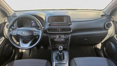 Hyundai Kona Essence 2WD