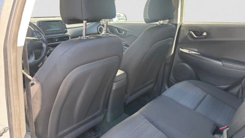 Hyundai Kona Essence 2WD