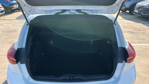Ford Focus 1.0 Ecoboost MHEV 114kW ST-Line Auto