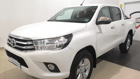 Toyota Hilux Hilux 2.4 D4D Cabina Doble VX