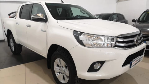 Toyota Hilux Hilux 2.4 D4D Cabina Doble VX