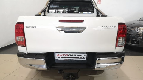 Toyota Hilux Hilux 2.4 D4D Cabina Doble VX