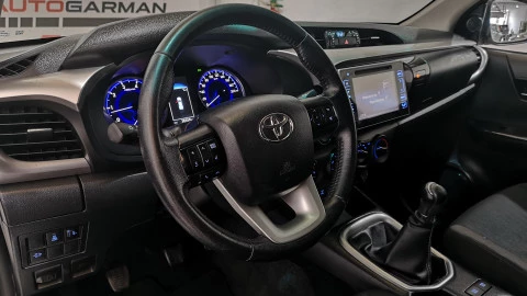 Toyota Hilux Hilux 2.4 D4D Cabina Doble VX