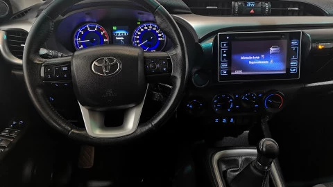 Toyota Hilux Hilux 2.4 D4D Cabina Doble VX