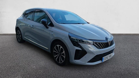 Renault Clio Techno E-Tech full hybrid 145 (103kw)