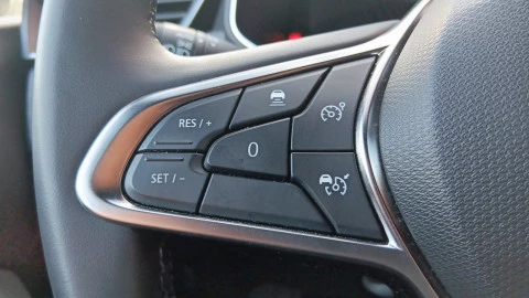 Renault Clio Techno E-Tech full hybrid 145 (103kw)