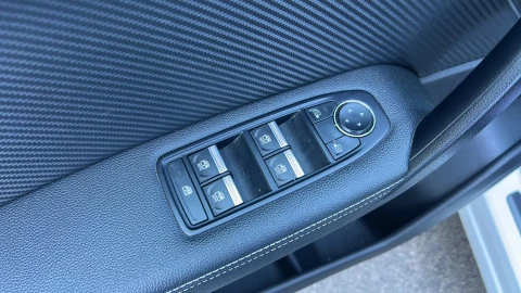 Renault Captur  E-TECH Hibrido Engineered 105kW