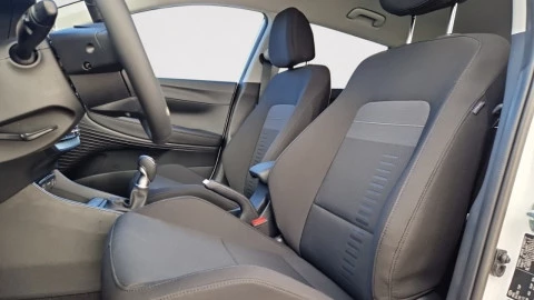 Hyundai Bayon 1.0 TGDI 74kW (100CV) 48V Tecno