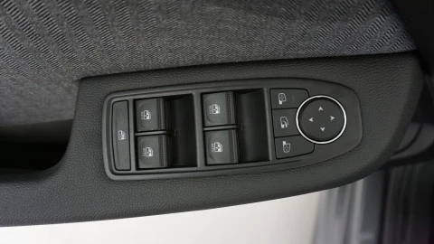 Renault Clio Techno TCe 90 (67kw)