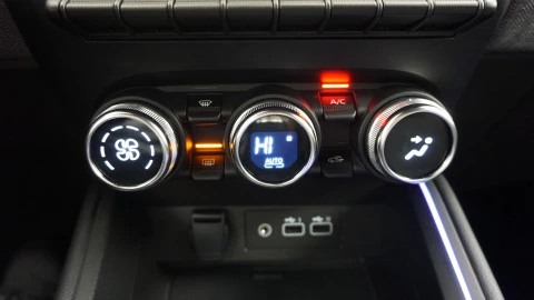 Renault Clio Techno TCe 90 (67kw)