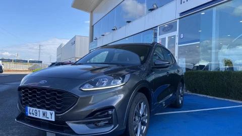 Ford Kuga ST-Line 2.5 Duratec FHEV 140kW Auto