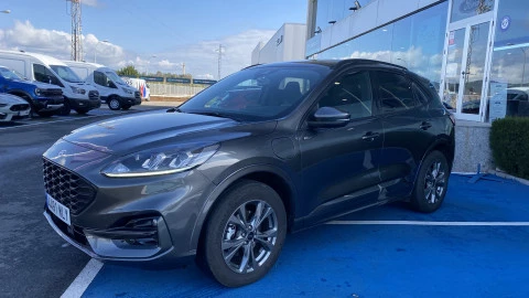 Ford Kuga ST-Line 2.5 Duratec FHEV 140kW Auto