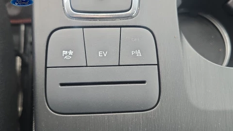 Ford Kuga ST-Line 2.5 Duratec FHEV 140kW Auto