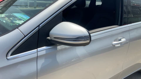 Mercedes-Benz Clase B B 180