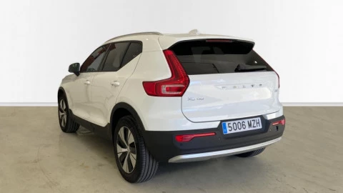 Volvo XC40 2.0 B3 G Core Auto