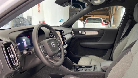 Volvo XC40 2.0 B3 G Core Auto