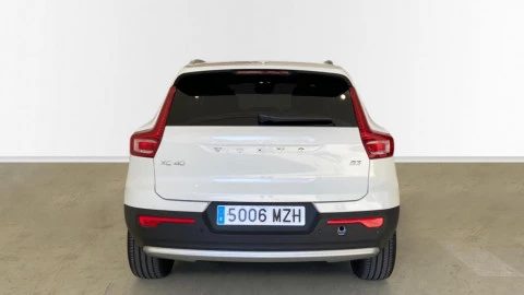 Volvo XC40 2.0 B3 G Core Auto