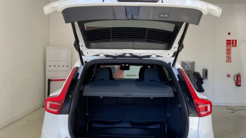 Volvo XC40 2.0 B3 G Core Auto