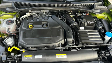 Volkswagen Taigo R-Line 1.5 TSI 110kW (150CV) DSG