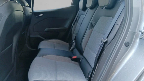 Renault Clio Techno E-Tech full hybrid 145 (103kw)