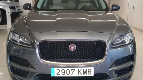 Jaguar F-Pace 2.0L i4D RWD Manual Prestige