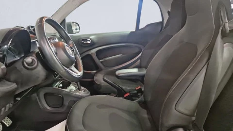 Smart fortwo 0.9 66kW (90CV) COUPE