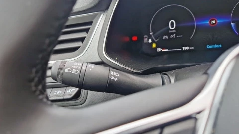 Renault Captur techno Eco-G 100cv (74 kW)