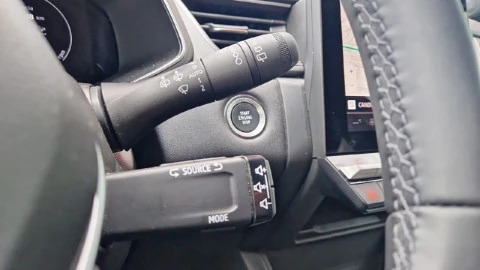 Renault Captur techno Eco-G 100cv (74 kW)