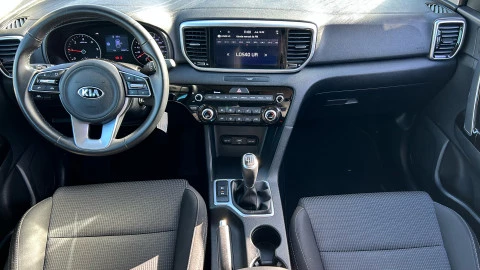 Kia Sportage 1.6 MHEV Black Edition 100kW (136CV) 4x2