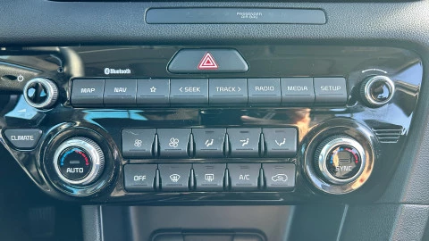 Kia Sportage 1.6 MHEV Black Edition 100kW (136CV) 4x2