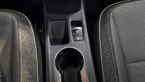 Renault Captur techno Eco-G 100cv (74 kW)