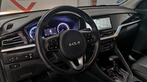 Kia Niro 1.6 GDi HEV 104kW (141CV) Drive